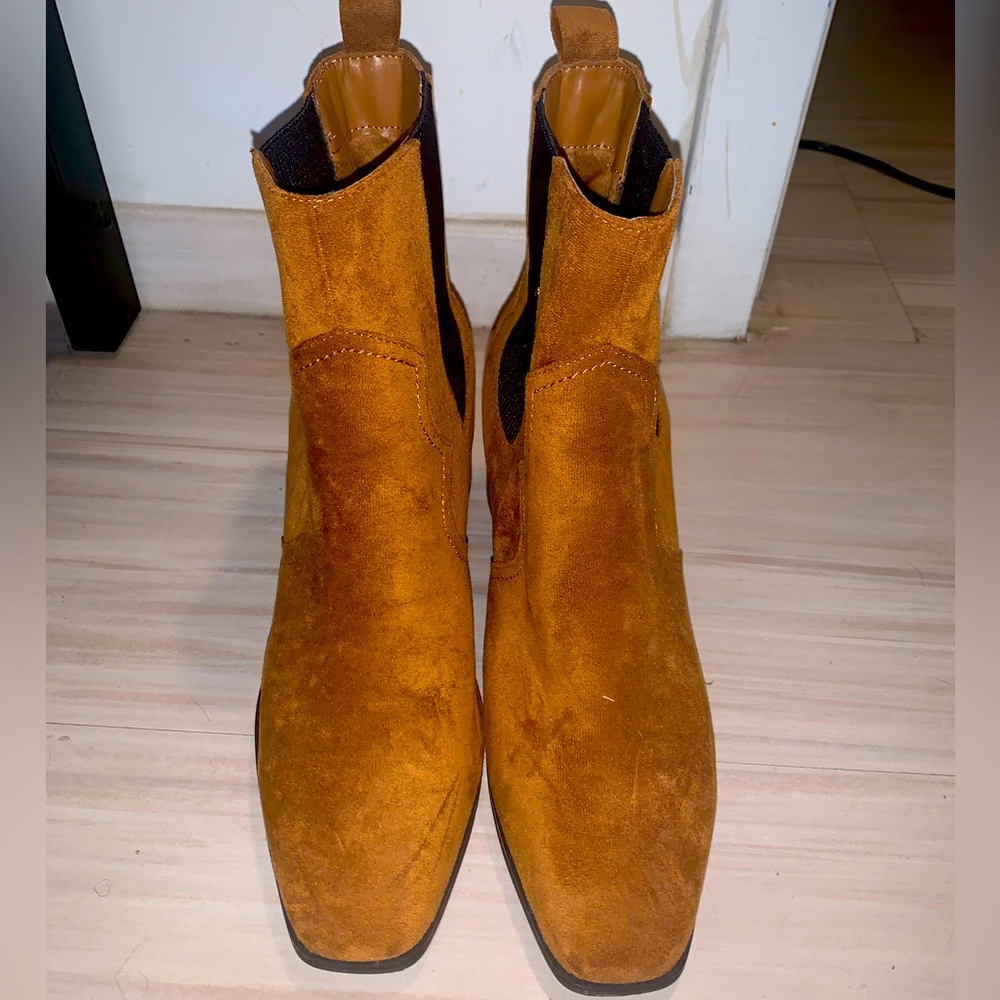 Block heel bootie.